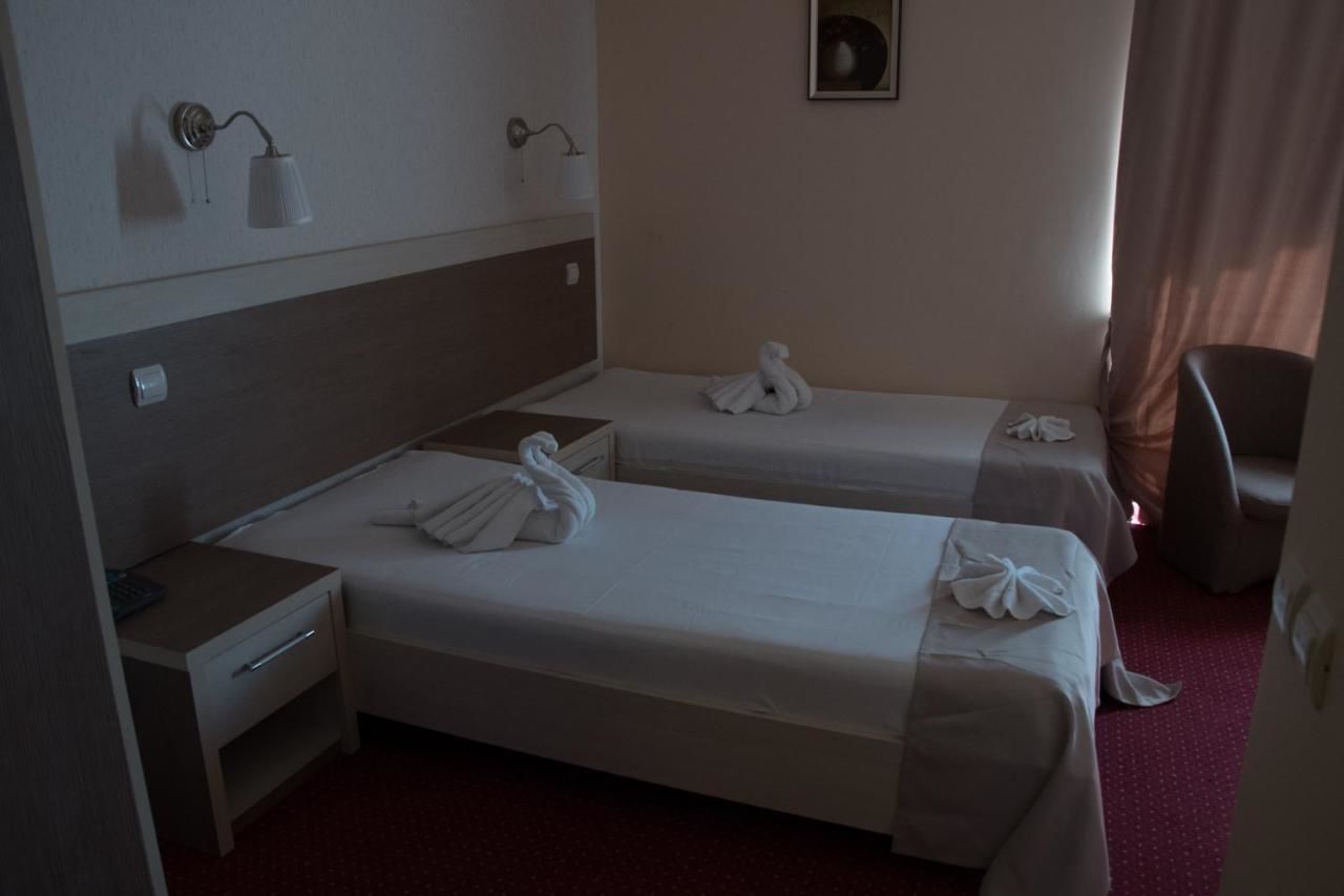 Курортные отели Diana Resort Бэиле-Еркулане-21