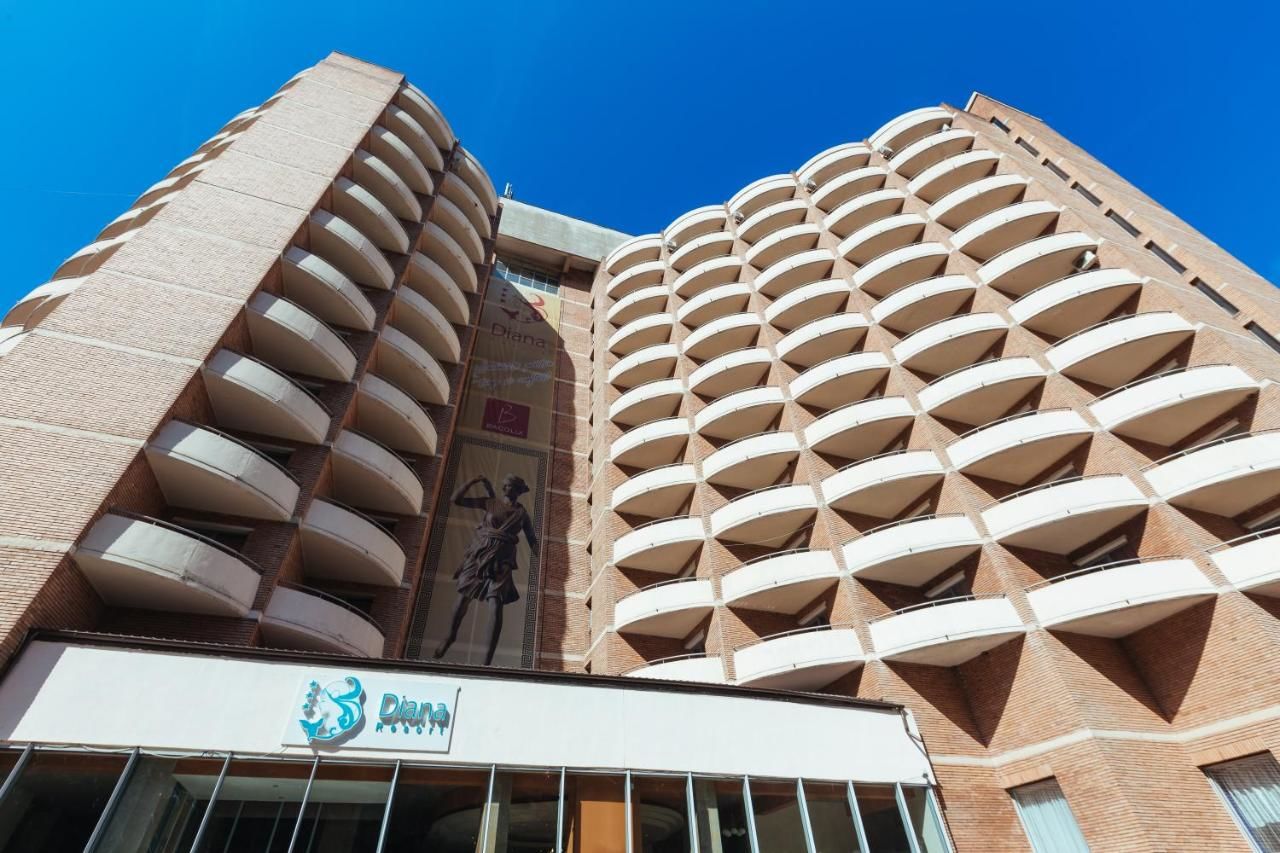 Курортные отели Diana Resort Бэиле-Еркулане-39