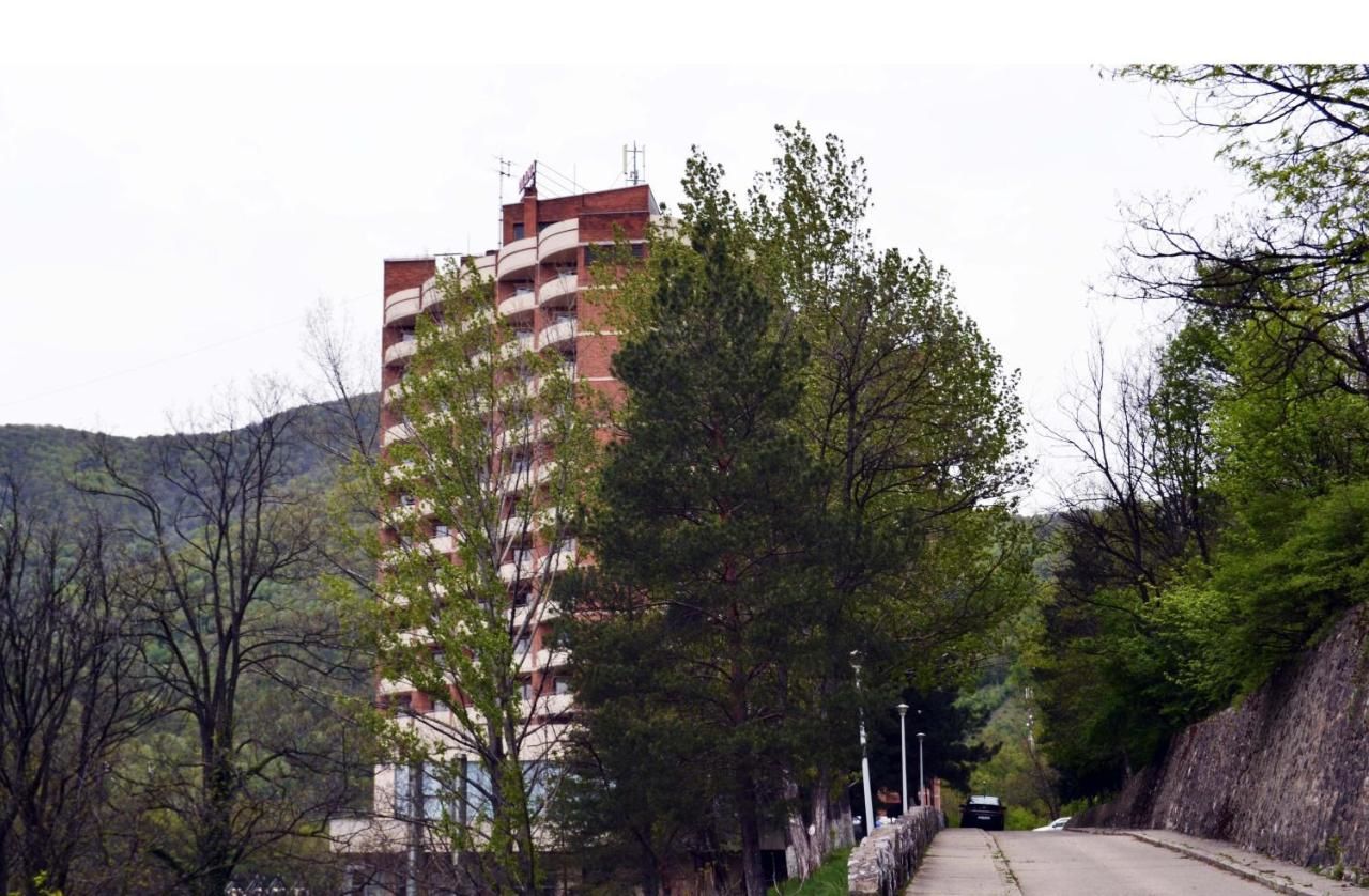 Курортные отели Diana Resort Бэиле-Еркулане-46