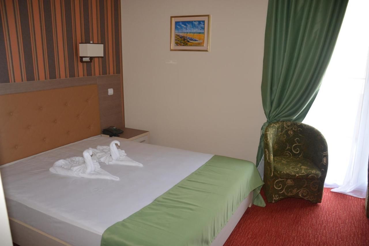 Курортные отели Diana Resort Бэиле-Еркулане