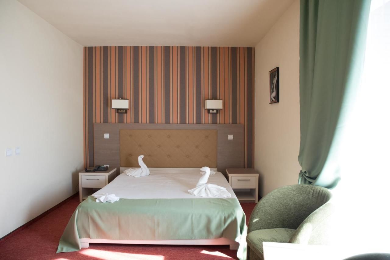 Курортные отели Diana Resort Бэиле-Еркулане